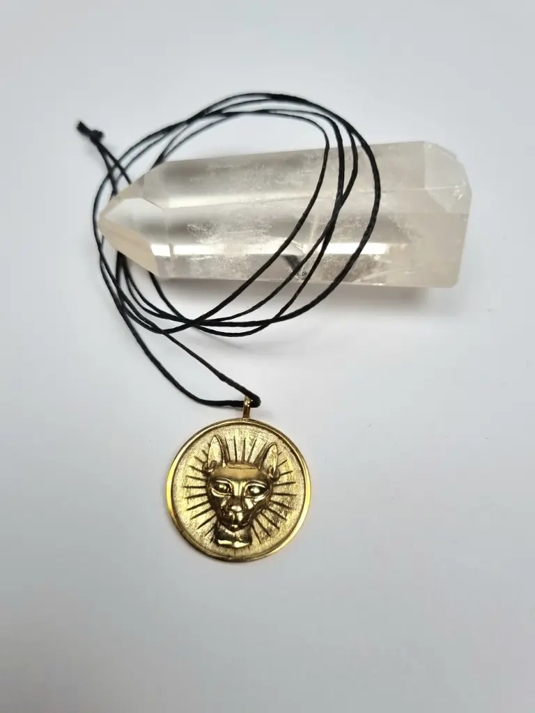 [PM-090] Ägyptische Katzen Göttin Bastet Kette Münze Messing mit gewachstem Baumwollband